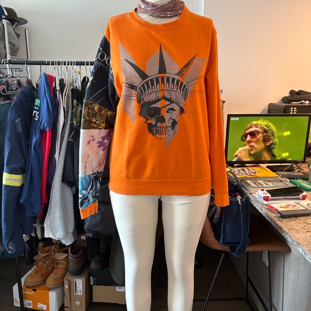 BWOOD NYC SAINT GOONEY 1of1 VINTAGE MASHUP RARE VINTAGE STREETWEAR LONG-SLEEVE